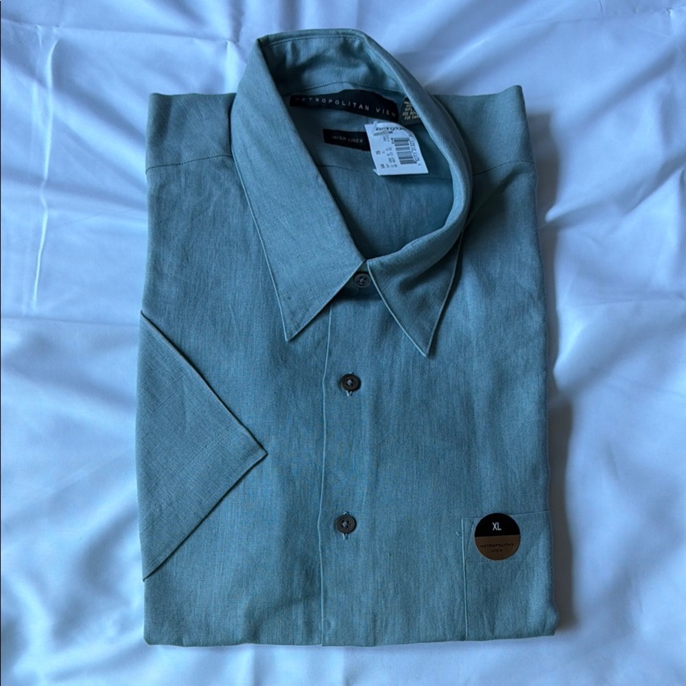 Bloomingdale's Men's Sage Green Short-Sleeve Button-Down Shirt